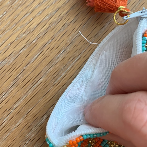 Beaded coin change zippered purse bag with tassel - Picture 4 of 5